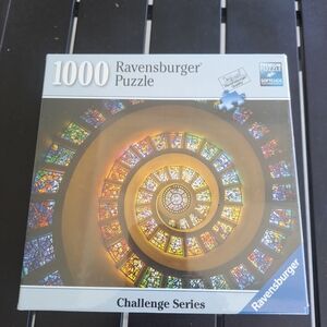 Ravensburger 1000 Piece Puzzle - Stained Glass Spiral NEW Unopened